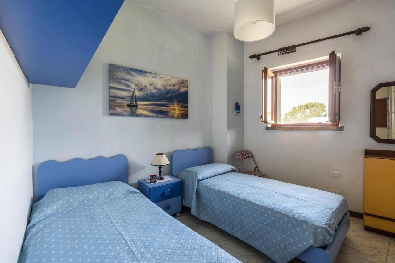 شقة Casa Bea Marinella مارينيلاّ دي سارزانا المظهر الخارجي الصورة